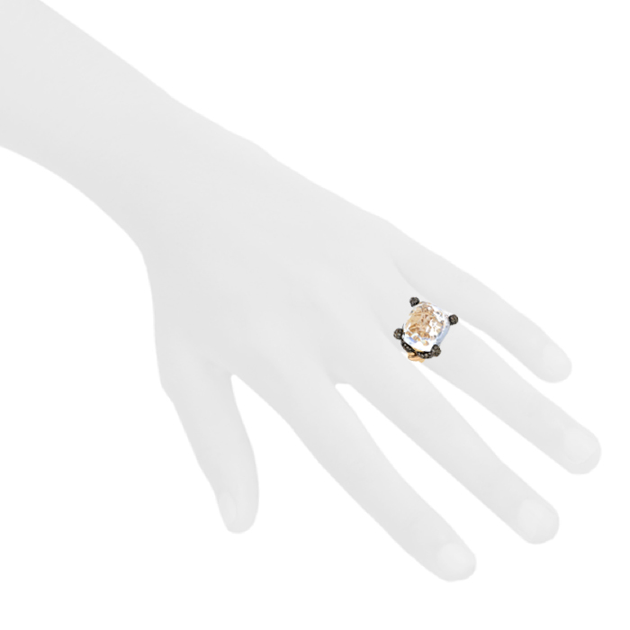 Anello Pomellato Tango in oro rosa,  cristallo di rocca e diamanti brown - Detail D1