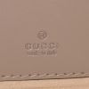 Borsa a tracolla Gucci GG Marmont mini in pelle trapuntata beige con decori geometrici - Detail D3 thumbnail