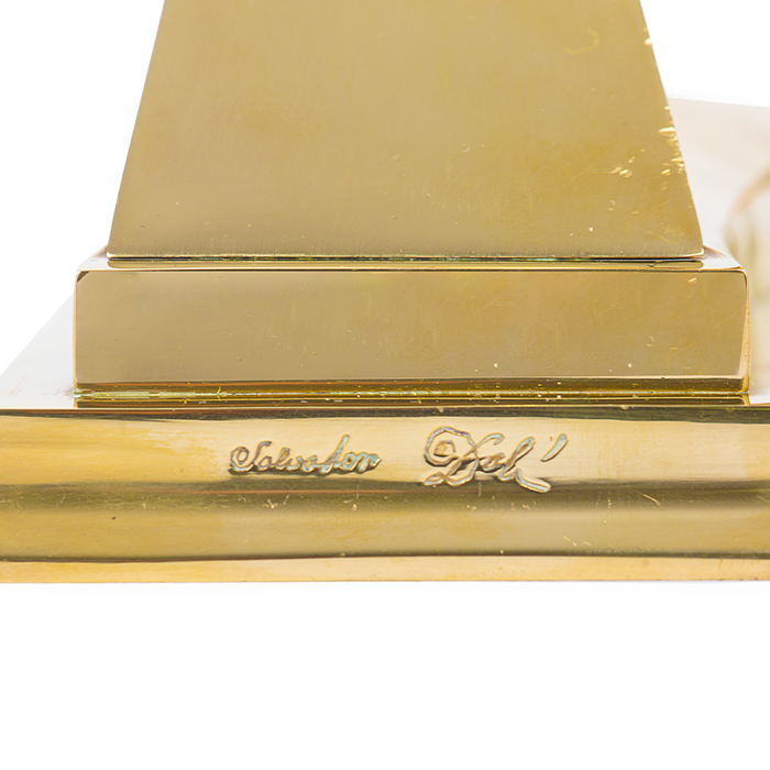 Salvador Dalí, "Castor
Pollux", a pair of candlestick, in polished and gilded brass, signed, titled and numbered, around 1975 - Detail D2