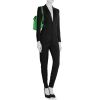 Mochila Chanel Sac à dos en cuero acolchado verde - Detail D1 thumbnail