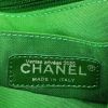 Mochila Chanel Sac à dos en cuero acolchado verde - Detail D3 thumbnail