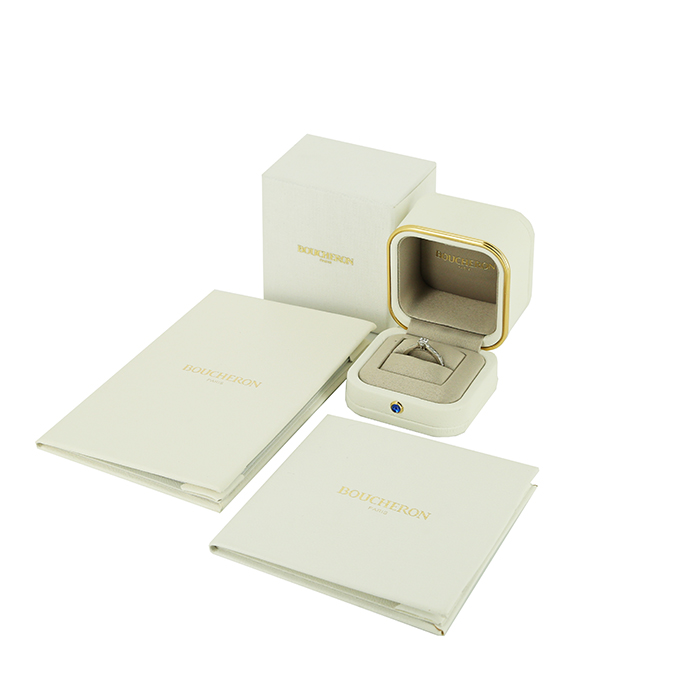 Bague solitaire Boucheron Beloved en platine et diamants (0,21 carat) - Detail D2