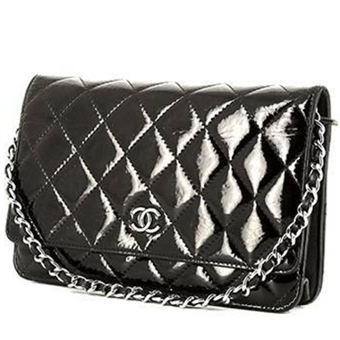 CHANEL Pre-Owned 2009-2010 2.55 patent wallet on chain - Purple
