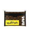 Borsa a tracolla Louis Vuitton  Double Flat Messenger in tela monogram cerata marrone e pelle nera - 360 thumbnail