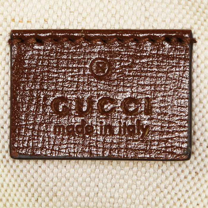 Bolso bandolera Gucci 1955 Horsebit mini en lona Monogram beige y cuero marrón - Detail D4