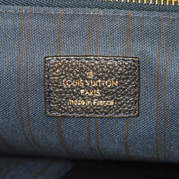 Louis Vuitton Citadines shopping bag in navy blue monogram leather - Detail D3
