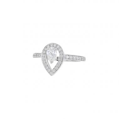 Sortija Fred Lovelight en platino y diamantes
