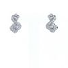 Paire de boucles d'oreilles Cartier en or blanc et diamants - 360 thumbnail
