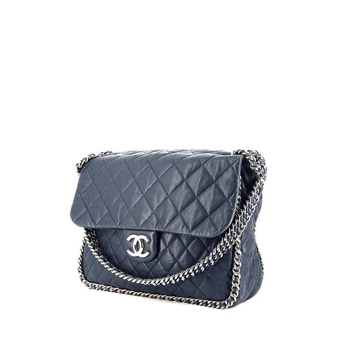 Chanel Petit Shopping handbag in blue quilted leather - 00pp