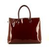 Shopping bag Valentino Rockstud in pelle verniciata bordeaux decorazioni con borchie - 360 thumbnail