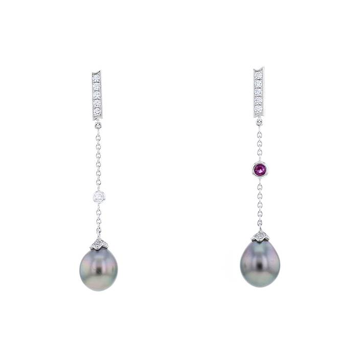 Chaumet pendants earrings in white gold,  diamonds and pearls - 00pp