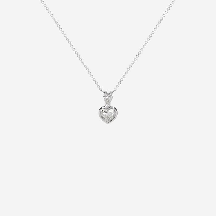 Collana in oro bianco e diamanti