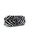 Bolso de mano Bottega Veneta Chain Pouch en cuero negro y blanco - Detail D4 thumbnail