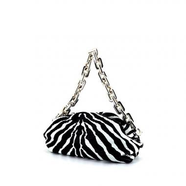 Borsa Bottega Veneta Chain Pouch in pelle nera e bianca zebrato