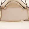 Borsa Hermès Kelly 25 cm In&Out in pelle Swift bianca Nata con motivo - Detail D3 thumbnail