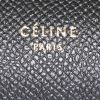 Bolso de mano Celine Belt en cuero negro - Detail D4 thumbnail