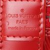 Louis Vuitton  Alma small model  handbag  in red epi leather - Detail D3 thumbnail