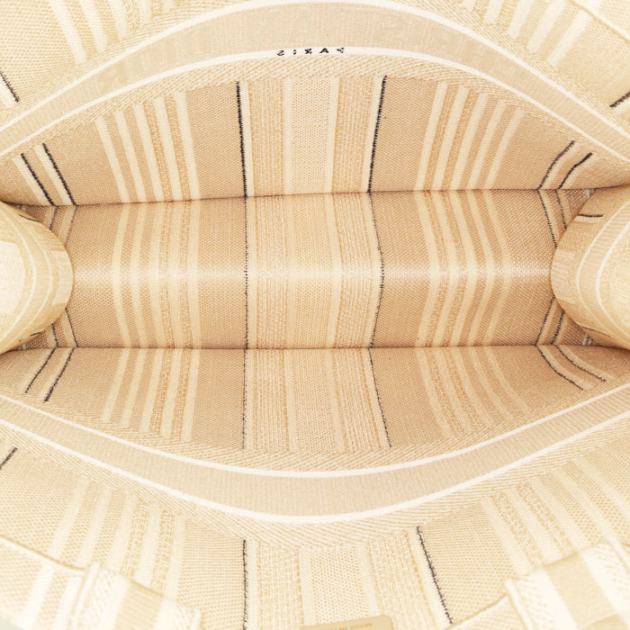 Dior Book Tote shopping bag in beige, white and blue canvas - Detail D2