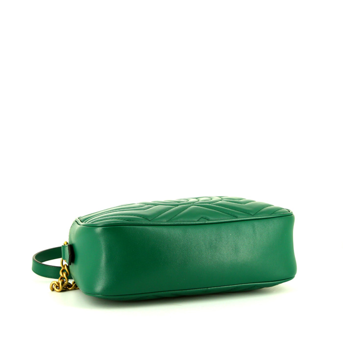 Sac bandoulière Gucci GG Marmont Camera en cuir vert - Detail D4