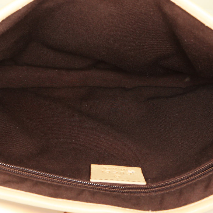 Sac à main Gucci Jackie en cuir beige - Detail D2