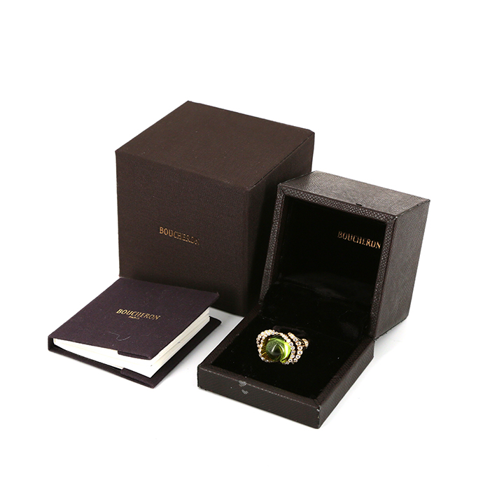 Boucheron Exquises confidences ring in yellow gold,  peridot and diamonds - Detail D2