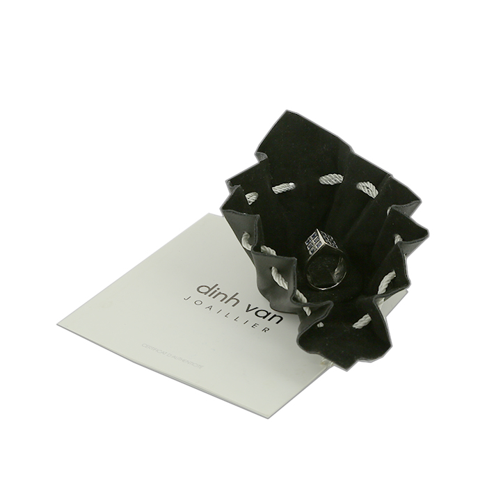 Bague Dinh Van en or blanc et saphirs - Detail D2