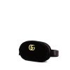 Bolsito-cinturón Gucci GG Marmont en terciopelo acolchado negro y cuero negro - 00pp thumbnail