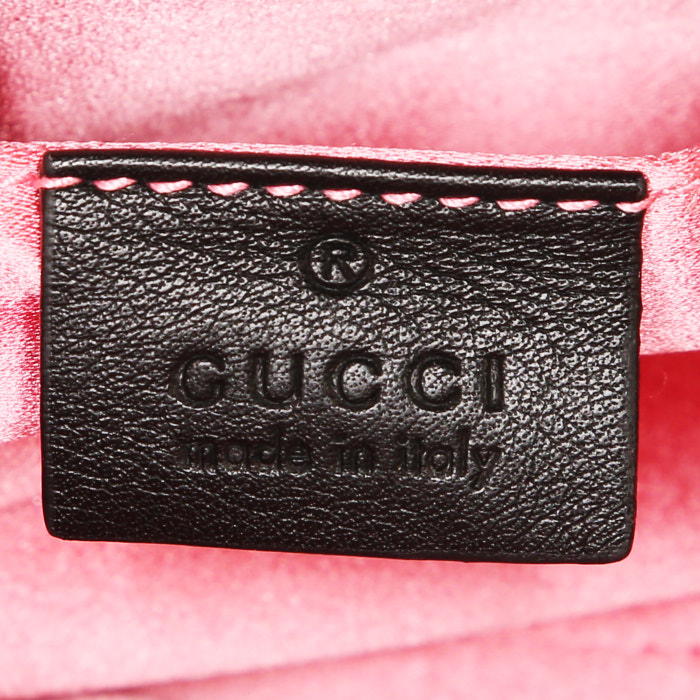 Pochette-ceinture Gucci GG Marmont en velours matelassé noir et cuir noir - Detail D3