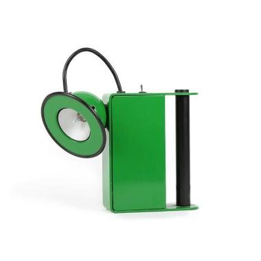Gae Aulenti 
Piero Castiglioni, lampe de chevet "Minibox", en métal laqué vert, édition Stilnovo, estampillée, création du modèle en 1979, édition des années 1980