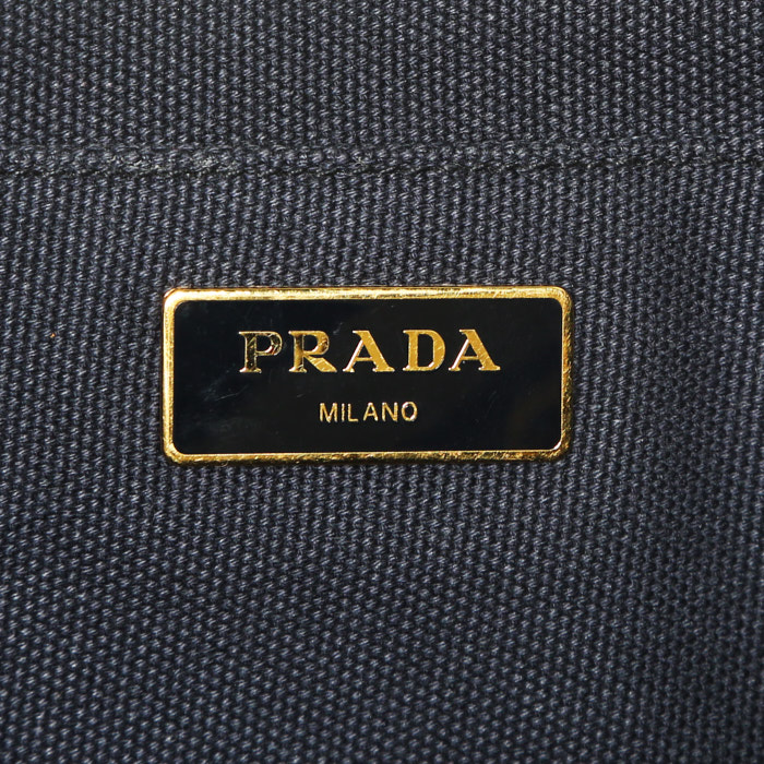 Prada Canapa shopping bag in navy blue and white bicolor canvas - Detail D4