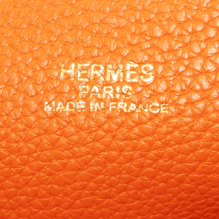 Hermes Double Sens shopping bag in gold and orange leather taurillon clémence - Detail D4