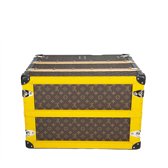 Louis Vuitton Malle trunk in monogram canvas Macassar and black lozine (vulcanised fibre) - Detail D5