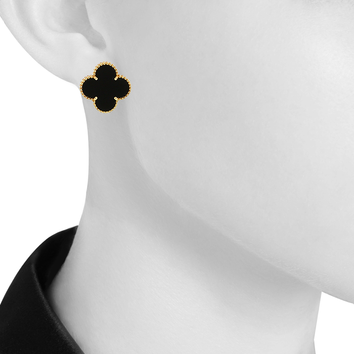 Orecchini Van Cleef & Arpels Magic Alhambra in oro giallo e onice - Detail D1