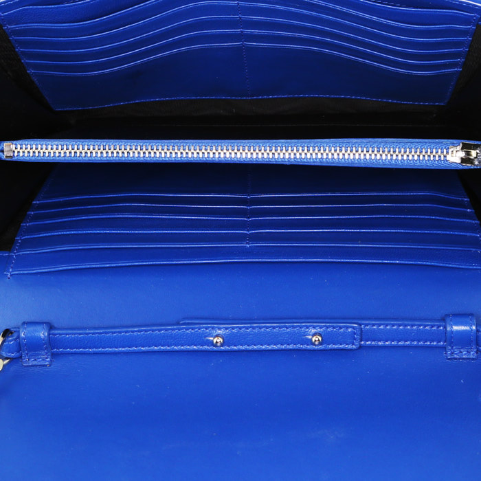 Saint Laurent Kate shoulder bag in blue leather - Detail D2