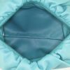 Bottega Veneta Chain Pouch handbag in turquoise leather - Detail D2 thumbnail