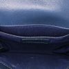Borsa a tracolla Chanel Boy in tela blu e beige con motivo a spina di pesce e pelle blu - Detail D3 thumbnail