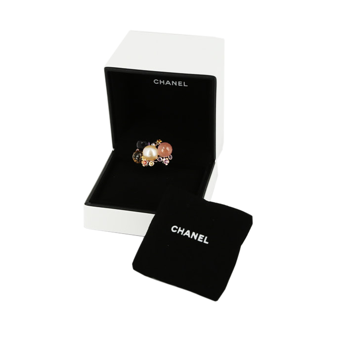 Bague Chanel Mademoiselle en or rose,  améthyste et quartz rose - Detail D2