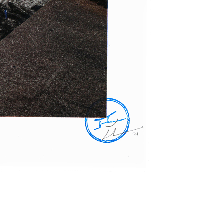 JR (Né en 1983), JR au Louvre, 29 mars 2019, 18h08 - 2021 - Detail D3