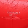 Chanel 2.55 shoulder bag in red quilted leather - Detail D4 thumbnail
