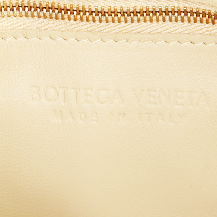 Borsa a tracolla Bottega Veneta Padded in pelle intrecciata beige - Detail D3
