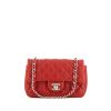 Sac à main Chanel Mini Timeless en cuir matelassé rouge - 360 thumbnail