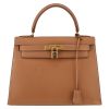 Hermès  Kelly 28 cm handbag  in gold epsom leather - Detail D2 thumbnail