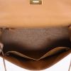 Hermès  Kelly 28 cm handbag  in gold epsom leather - Detail D8 thumbnail