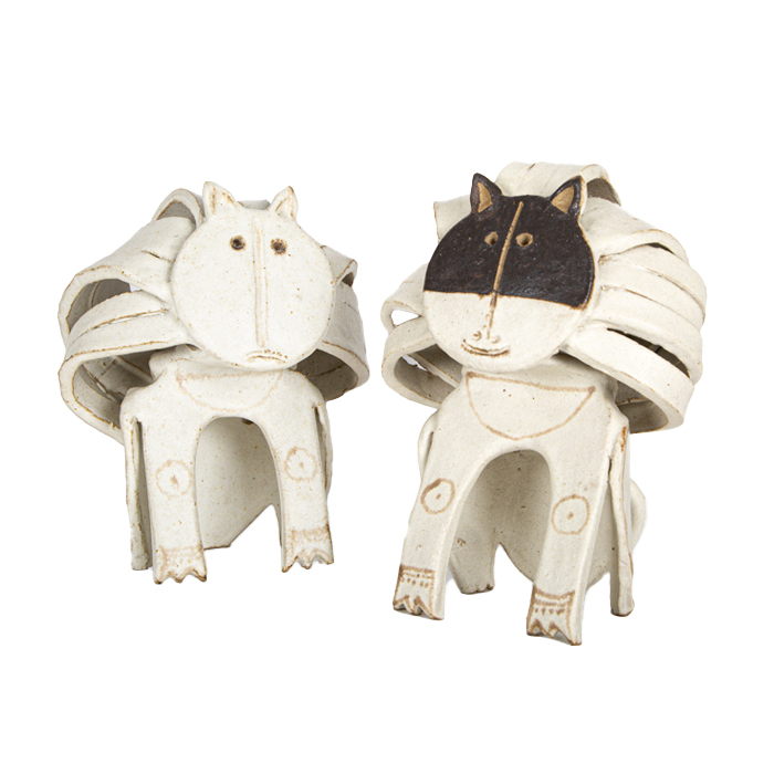 Bruno Gambone, "Lion", sculpture in glazed stoneware, signed, from the 1970/80's - Detail D5