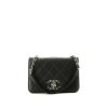 Chanel handbag in black quilted leather - 360 thumbnail
