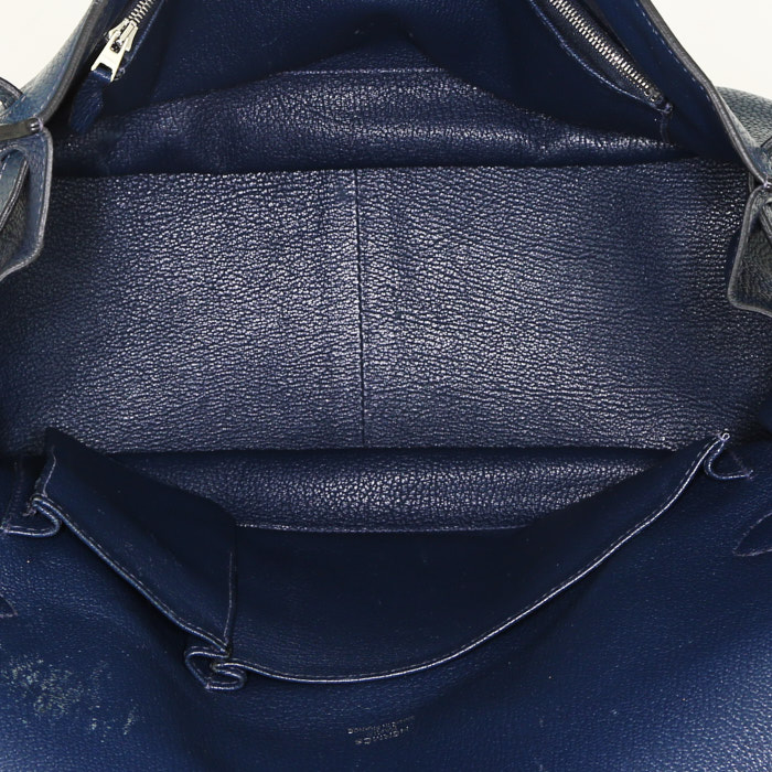 Hermès Jypsiere 37 cm shoulder bag in dark blue togo leather - Detail D2
