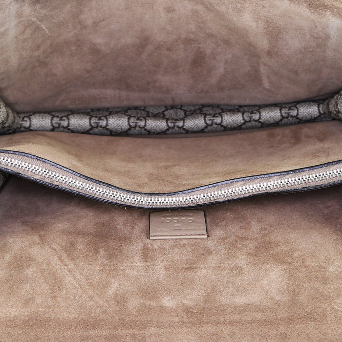 Gucci Dionysus bag worn on the shoulder or carried in the hand in beige monogram canvas - Detail D3