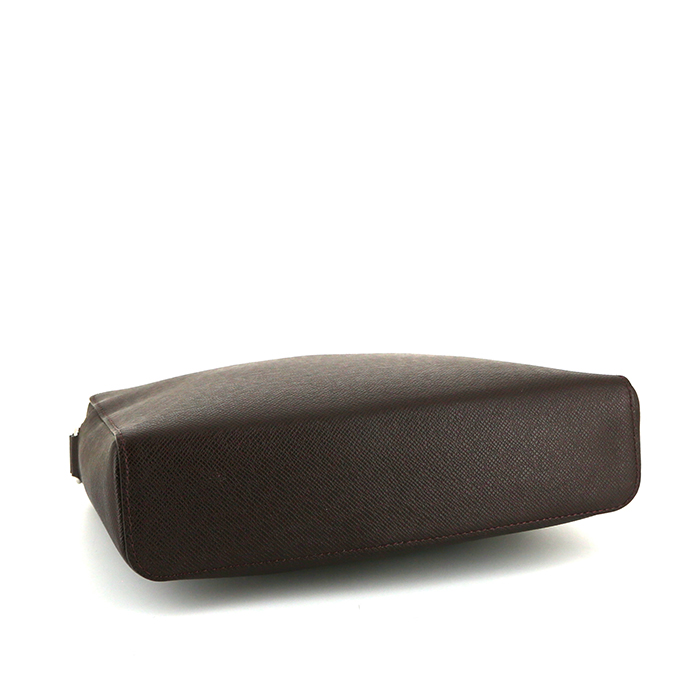 Sac bandoulière Louis Vuitton Anton en cuir taiga marron - Detail D4