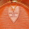Sac de voyage Louis Vuitton Keepall 45 en cuir épi marron camel - Detail D3 thumbnail