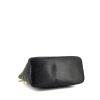 Bolso de mano Chanel Medaillon en cuero granulado acolchado negro - Detail D4 thumbnail